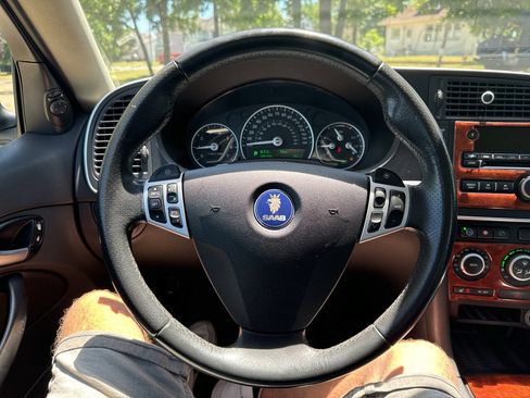 Used 2010 Saab 9-3 X w/ Comfort Package AWD/4WD image 13