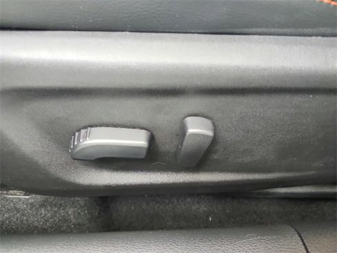 Used 2025 Nissan Altima 2.5 SR image 19