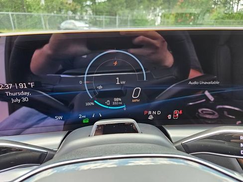 New 2026 Cadillac Lyriq Luxury RWD image 28