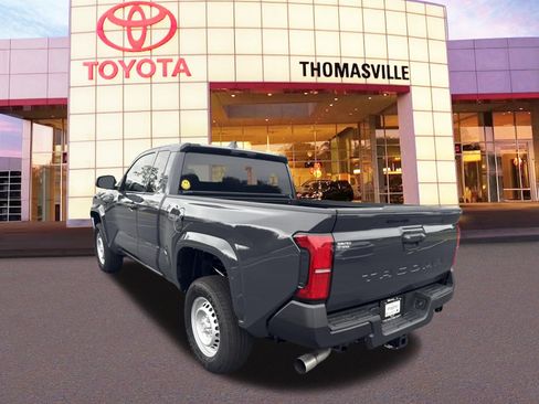 Used 2025 Toyota Tacoma SR image 7