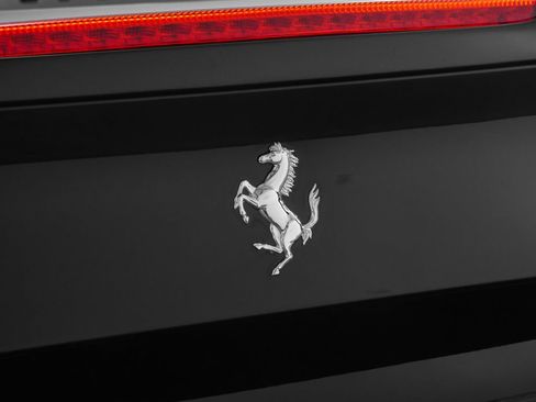 Used 2018 Ferrari 488 Spider RWD image 35