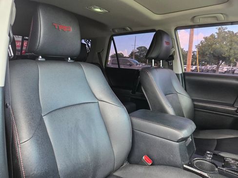 Used 2022 Toyota 4Runner TRD Pro AWD/4WD image 32