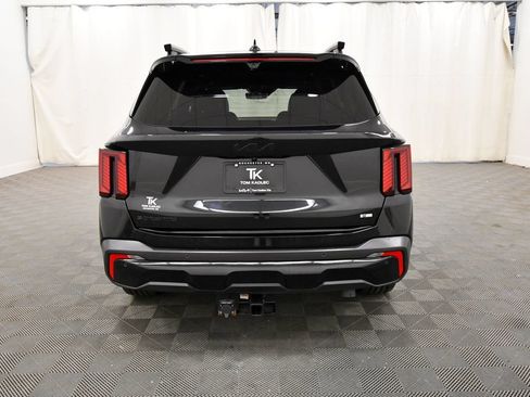 Certified 2026 Kia Sorento SX Prestige AWD/4WD image 6