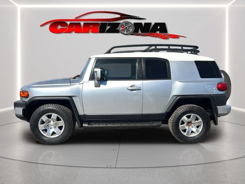 Used 2007 Toyota FJ Cruiser 4WD w/ Upgrade Pkg 2 image 10