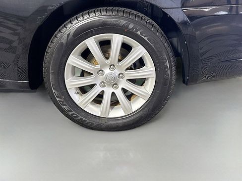 Used 2013 Chrysler 200 Touring image 27