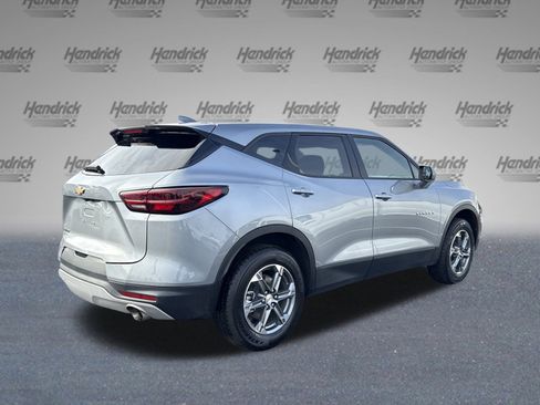 Certified 2025 Chevrolet Blazer LT image 10