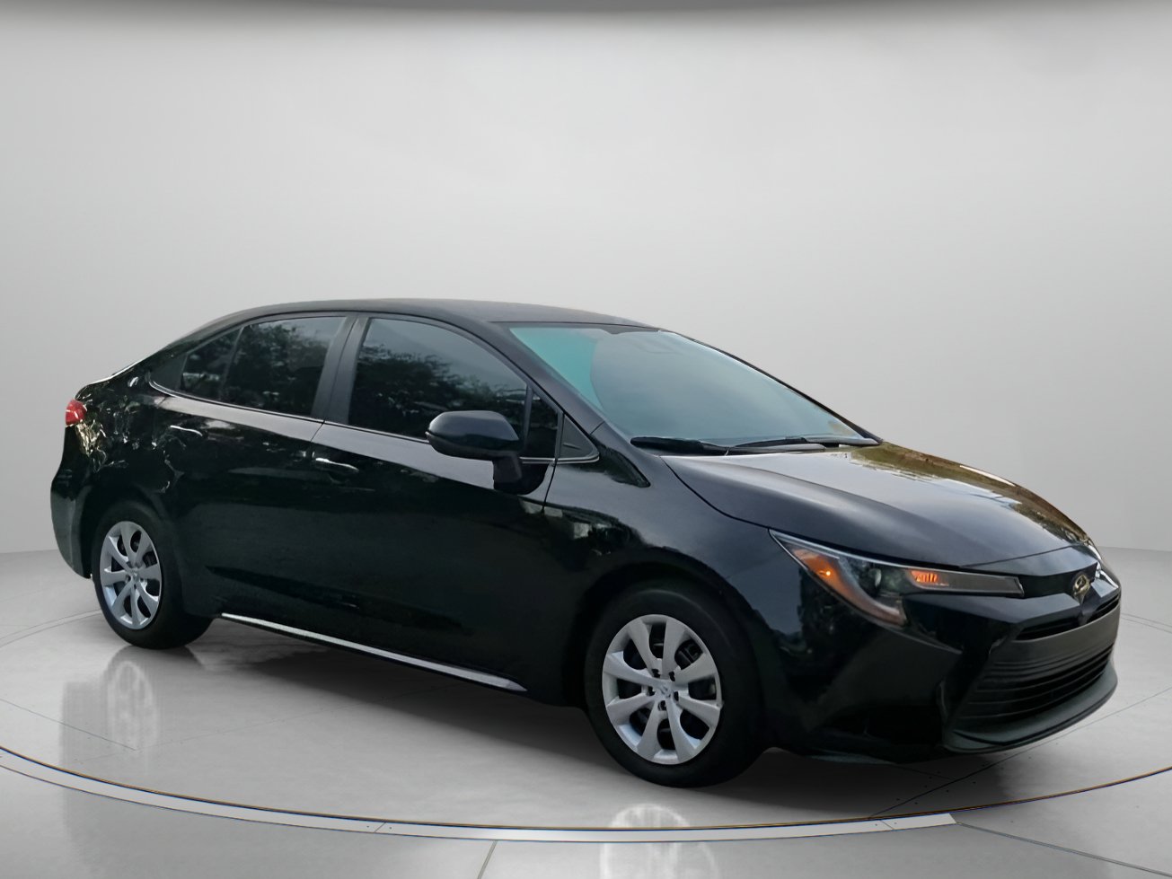 Used 2024 Toyota Corolla LE FWD image 36