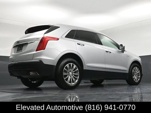 Used 2017 Cadillac XT5 Luxury w/ Driver Awareness Package FWD image 34