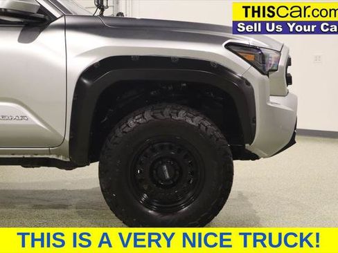 Used 2024 Toyota Tacoma SR5 AWD/4WD image 11