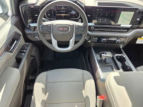 New 2026 GMC Sierra 1500 SLT w/ SLT Premium Plus Package AWD/4WD image 9