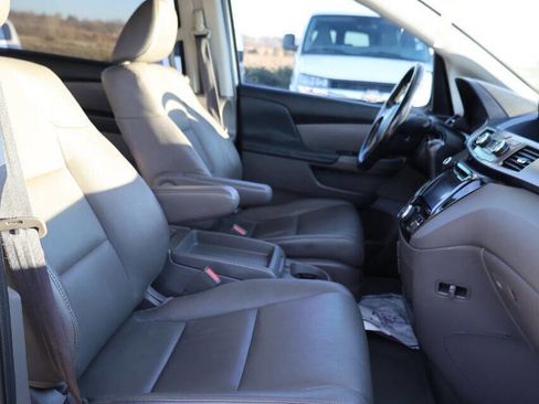 Used 2016 Honda Odyssey EX-L image 15