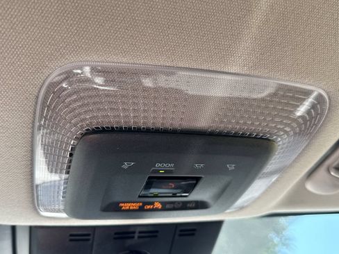 Used 2023 Toyota Prius Prime FWD image 26