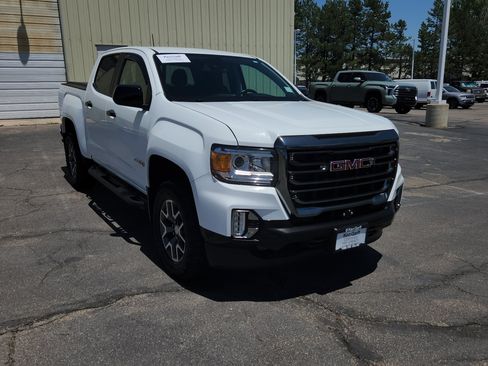 Used 2021 GMC Canyon AT4 w/ Driver Alert Package AWD/4WD image 14