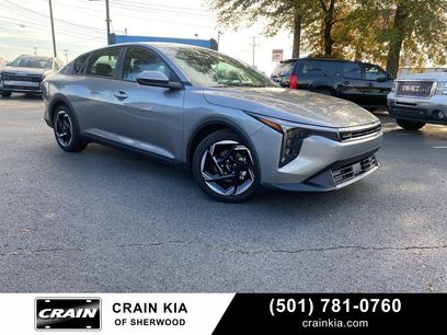 New 2025 Kia K4 EX