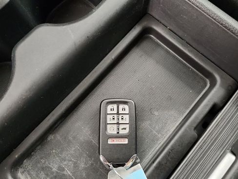 Used 2023 Honda Odyssey Sport image 21