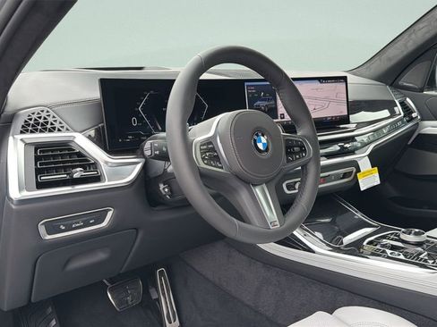 New 2026 BMW X7 xDrive40i AWD/4WD image 4