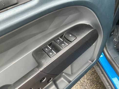 New 2025 Ford Maverick XL w/ Equipment Group 101A image 14