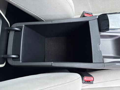 Used 2023 Hyundai Sonata SEL FWD image 13