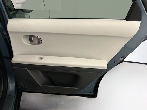 Used 2024 Hyundai Ioniq 5 SEL image 32