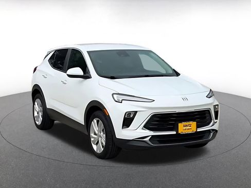 Used 2025 Buick Encore GX Preferred FWD image 3