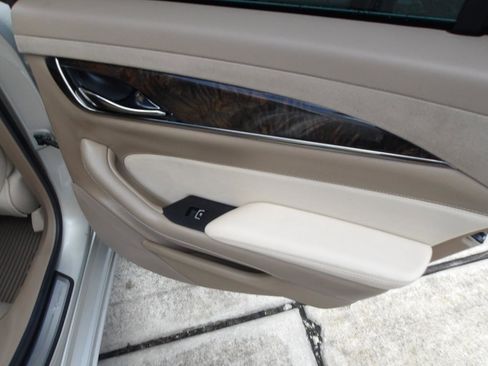 Used 2014 Cadillac CTS Luxury RWD image 7