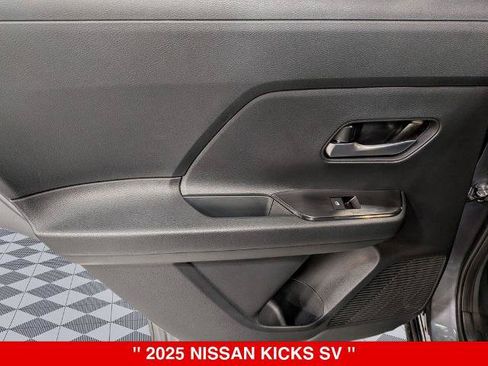 Certified 2025 Nissan Kicks SV w/ SV Premium Package AWD/4WD image 29