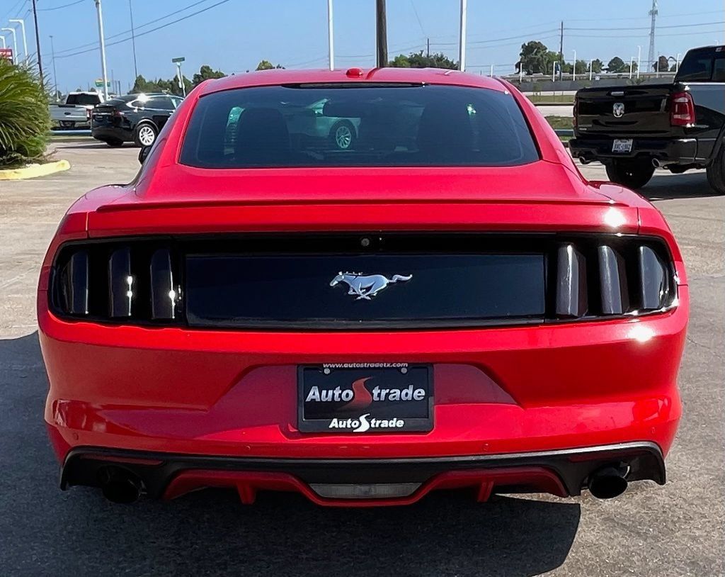 Used 2015 Ford Mustang Premium RWD image 8