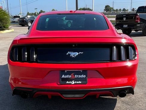 Used 2015 Ford Mustang Premium RWD image 8