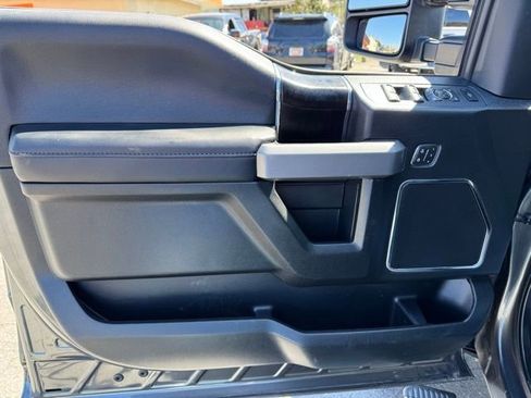 Used 2019 Ford F250 Platinum w/ Platinum Ultimate Package image 11
