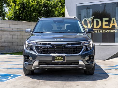 Used 2025 Kia Seltos S FWD image 4