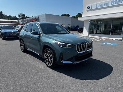New 2025 BMW X1 xDrive28i w/ Premium Package