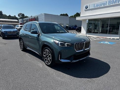 New 2025 BMW X1 xDrive28i w/ Premium Package image 1