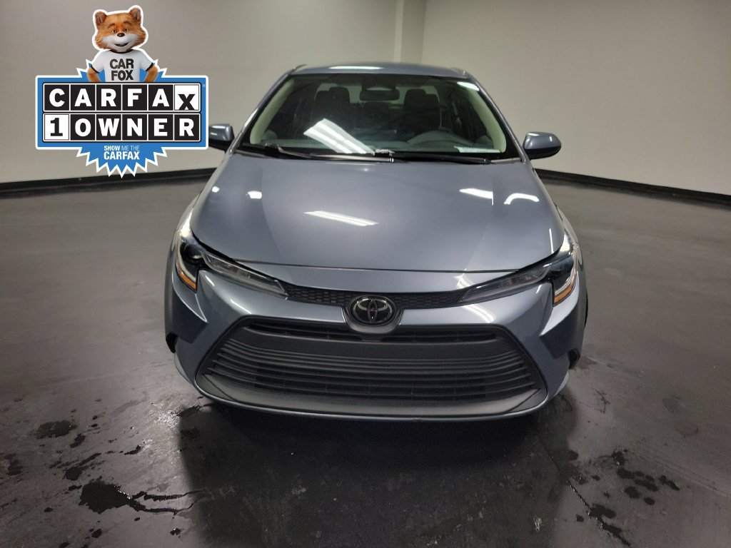 Used 2024 Toyota Corolla LE FWD image 3
