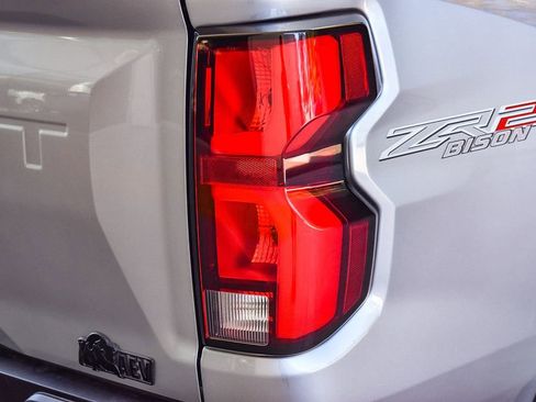 Used 2025 Chevrolet Colorado ZR2 w/ ZR2 Bison Edition AWD/4WD image 7