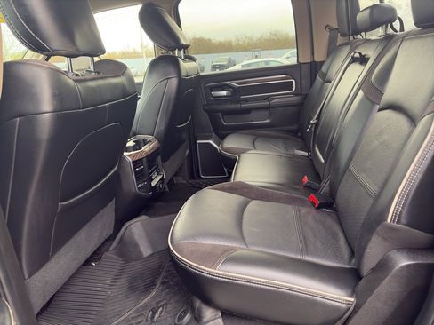 Used 2020 RAM 3500 Laramie image 17