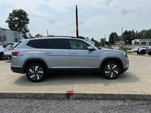 Used 2026 Volkswagen Atlas SE AWD/4WD image 5