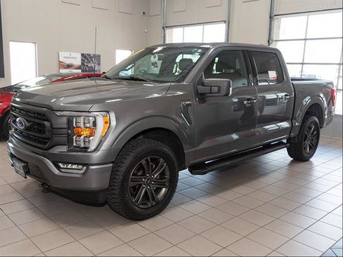 Used 2022 Ford F150 XLT w/ Equipment Group 302A High AWD/4WD image 4