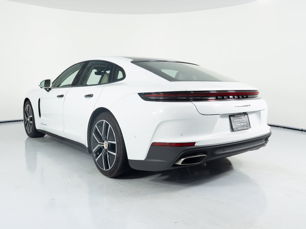 Certified 2026 Porsche Panamera 4 AWD/4WD image 3