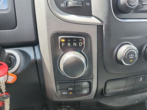 Used 2019 RAM 1500 Express w/ Express Value Package AWD/4WD image 20