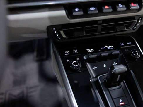 Used 2021 Porsche 911 Turbo S image 44