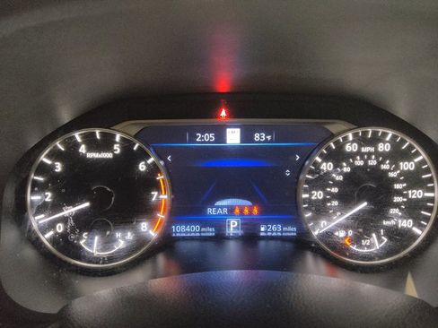 Used 2023 Nissan Altima 2.5 SV w/ SV Premium Package FWD image 23