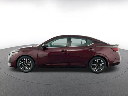 Used 2025 Nissan Sentra SV FWD image 4