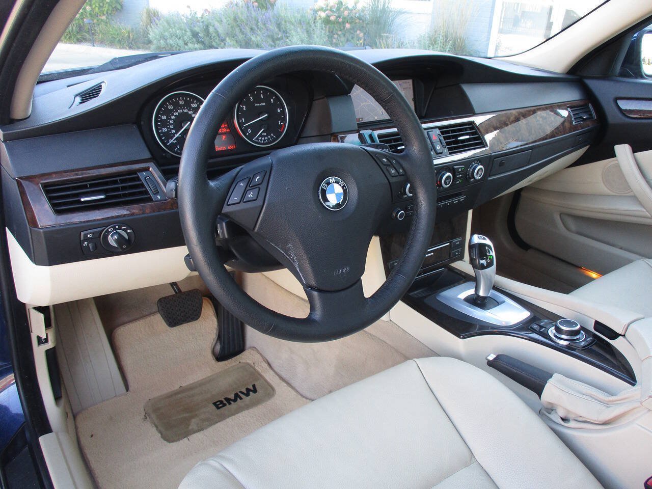 Used 2010 BMW 535i xDrive Sedan AWD/4WD image 63