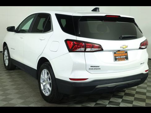 Used 2024 Chevrolet Equinox LT AWD/4WD image 34
