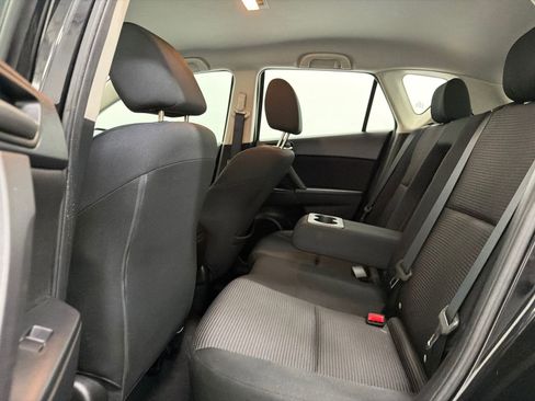 Used 2013 MAZDA MAZDA3 i Touring FWD image 14