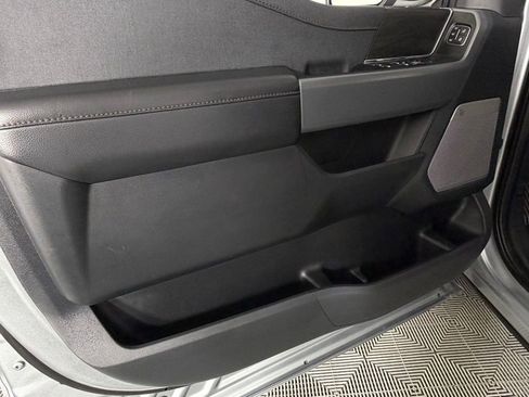 Used 2025 Ford F150 Lariat w/ FX4 Off-Road Package image 26