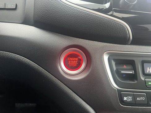 Used 2023 Honda Ridgeline RTL-E image 23