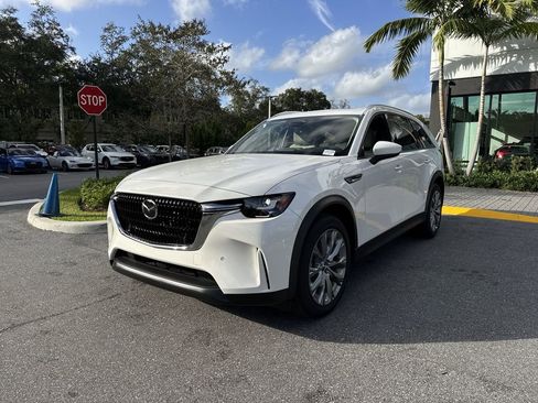 New 2026 MAZDA CX-90 3.3 Turbo w/ Preferred Package AWD/4WD image 9