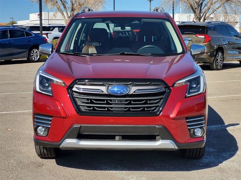 Used 2022 Subaru Forester Touring image 5