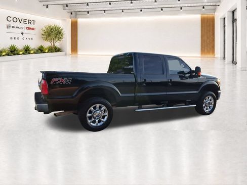 Used 2016 Ford F250 Lariat w/ Lariat Ultimate Package AWD/4WD image 13